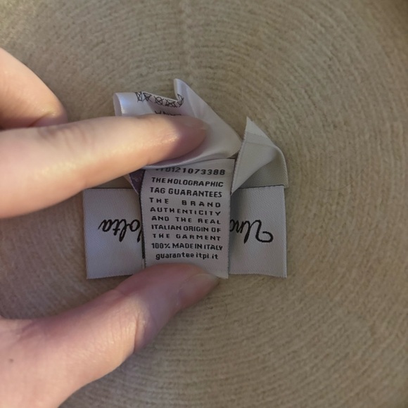 Italian Bejeweled Beret 100% Wool - Picture 5 of 7